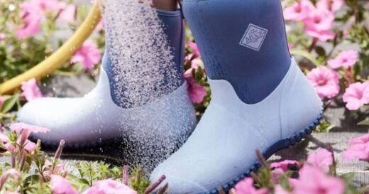 Gardening fans buy two pairs of ‘comfy’ RHS-approved winter boots