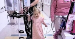 Construction crew brightens hospital stay for 4-year-old patient across the street