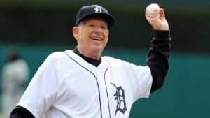 MLB mourns loss of Tigers’ 1968 World Series hero Mickey Lolich