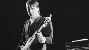 Fred Smith, Television Bassist, Dies at 77