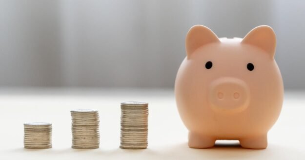 How much interest will a $25,000 money market account earn in 2026?