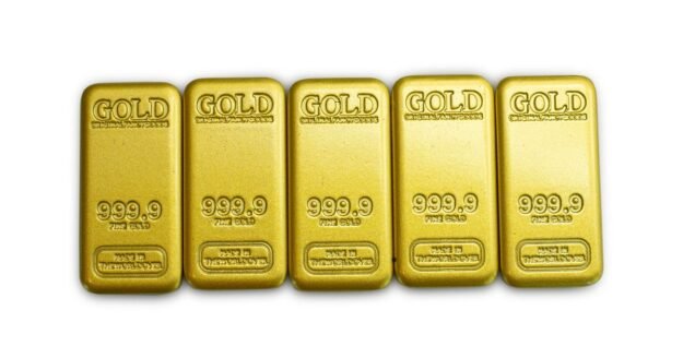 How much is a 10-ounce bar of gold worth today?