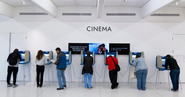 CBS News poll analysis on words voters pick to describe the Democratic and Republican parties