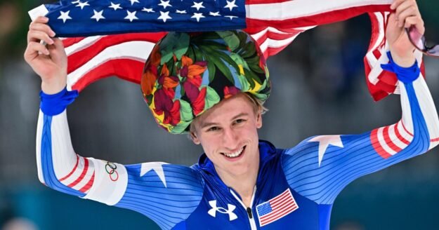 U.S. speedskating star Jordan Stolz wins gold in 1,000 meters, setting Olympic record