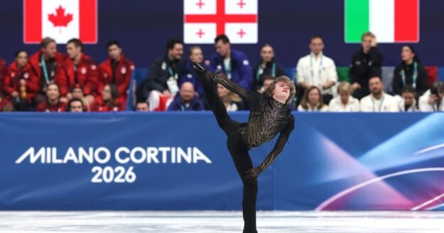 Ilia Malinin leads Team USA to 2nd consecutive gold in Olympic figure skating team event