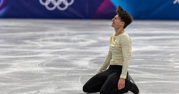 U.S. figure skater Maxim Naumov makes Olympic debut 1 year after parents killed in midair D.C. collision