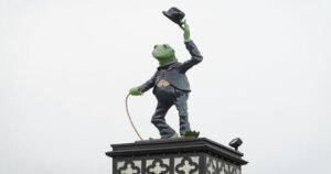 The Uplift: Kermit the Frog moves cross country