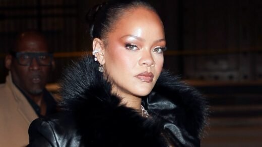 Rihanna Teases New Music With Video of Her in Recording Studio