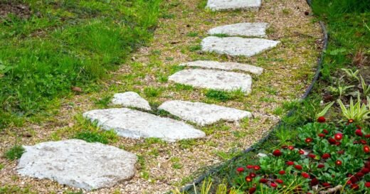 ‘I’m a gardening expert and there’s 1 job you shouldn’t do in March’