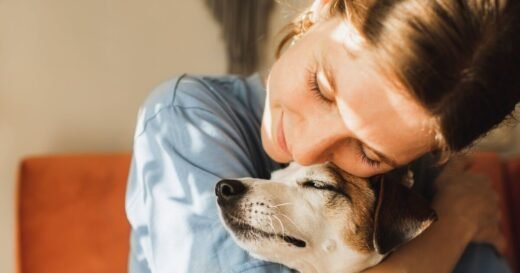 Dog behaviourist lists 5 body language signs your dog loves you