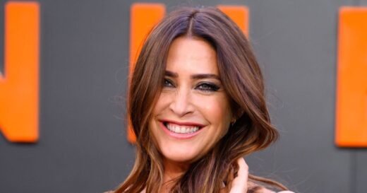 Lisa Snowdon ‘secret’ to ‘plump and smooth’ skin are bee venom patches