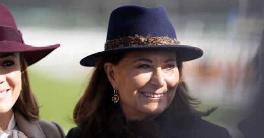 Carole Middleton borrows Princess Kate’s hat for Cheltenham outing | Royal | News
