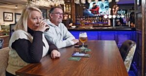 Pub with queues out the door selling £3 pints — ‘people can’t afford to go out any more’