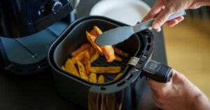 Fireman issues alert to anyone with an air fryer