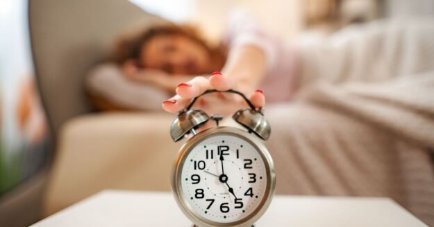 Exact time clocks change for British Summer Time