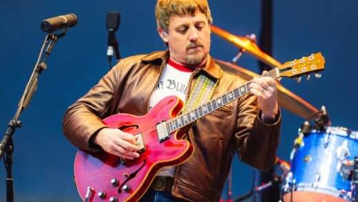 Sturgill Simpson Releases New Album ‘Mutiny After Midnight’ Early