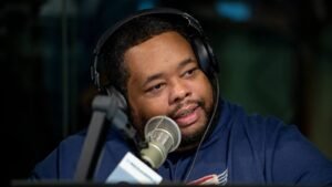 Lord Sear, Veteran DJ And Radio Personality, Dead At 53