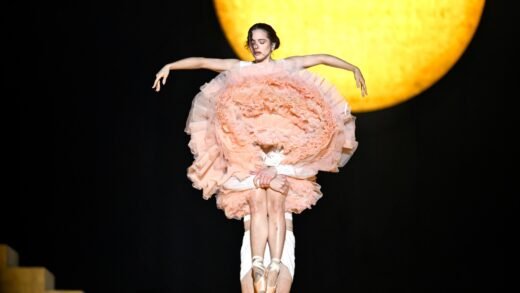 Rosalia ‘Lux’ Tour Opens: Setlist, Details