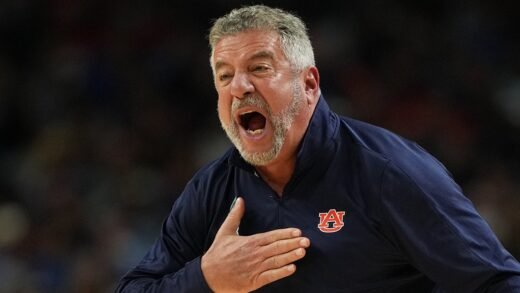Bruce Pearl backs Trump, Netanyahu in Iran conflict