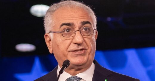 Iran’s exiled crown prince urges U.S. to “stay the course”