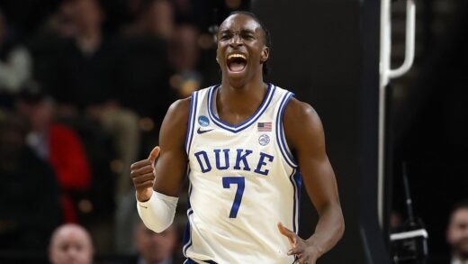 March Madness: Duke rallies to avoid upset to No 16 Siena in first round