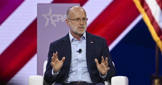 FCC chair threatens news networks’ licenses amid Trump’s criticism of Iran war coverage