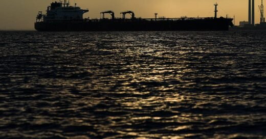 Trump administration allows purchase of Russian oil already at sea