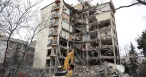 Trump says he will postpone strikes on Iran’s power plants after “productive conversations,” but Iran denies talks