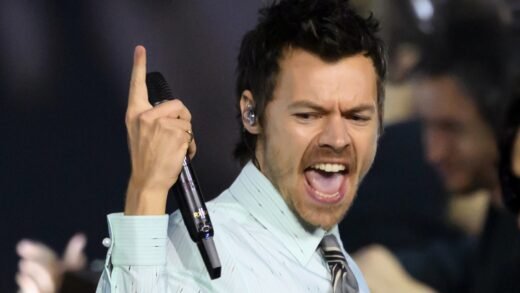 Harry Styles ‘Kiss All the Time’ Release Concert to Stream on Netflix