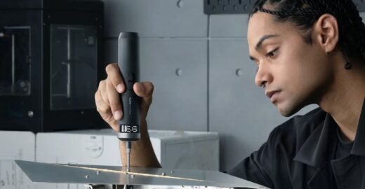 Hoto’s powerful PixelDrive electric screwdriver is 25 percent off