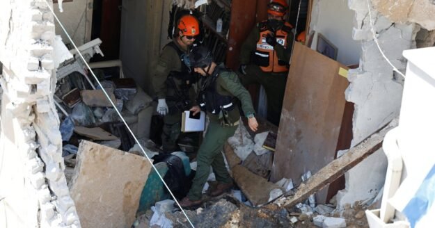 Iran defies Trump’s threat to expand war if Strait of Hormuz not reopened