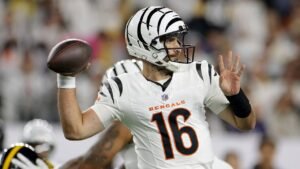 Joe Flacco calls out ‘dumb’ teams for not making him an NFL starter