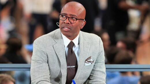 Kenny Smith nixes UNC job talk, calls for long-term commitment from next coach