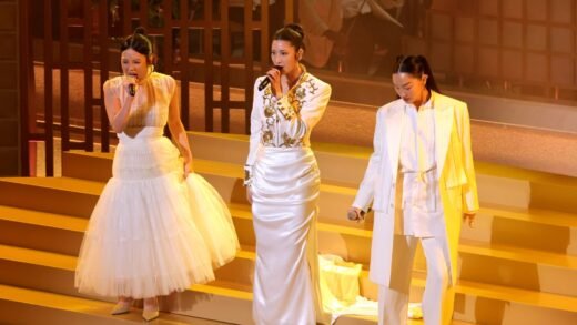 ‘KPop Demon Hunters’ Singers Perform ‘Golden’ at 2026 Oscars