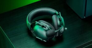Razer’s BlackShark V2 Pro gaming headset is $90, which is a new low price