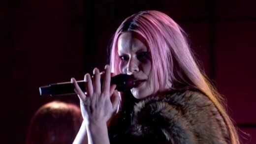 See Wet Leg Serve as Musical Guest on ‘SNL UK’ Premiere Episode