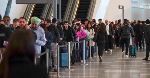 3/28: CBS Weekend News – CBS News