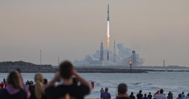 In its third flight, a Blue Origin New Glenn rocket puts satellite payload into wrong orbit