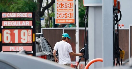 Amazon Adds Surcharges as Fuel Costs Rise From War With Iran