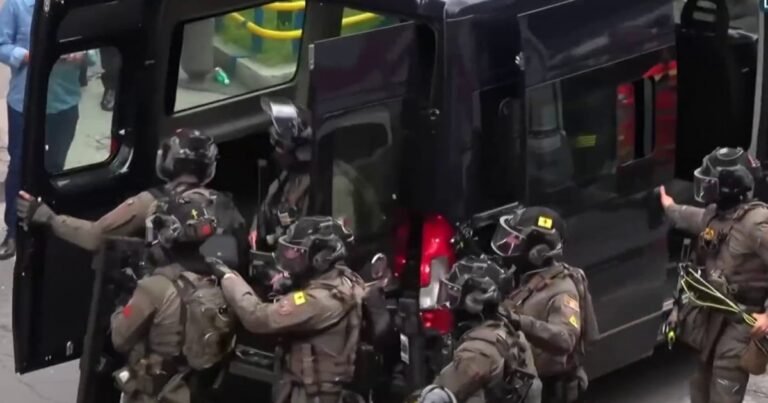 Manhunt underway after bank heist in Italy holds 25 people hostage 