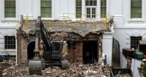 Trump uses the Correspondents’ dinner shooting to renew his White House ballroom push