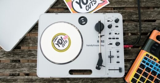 The Korg Handytraxx Play finally got me learning to scratch