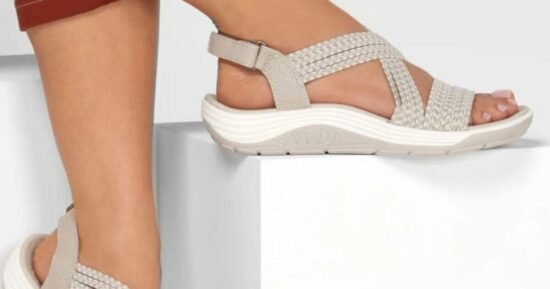 Skechers £34 spring sandals ‘so comfy’ fans pick up ‘second pair’