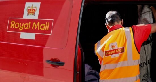 Royal Mail delay warning to 30 postcodes – ‘no deliveries’