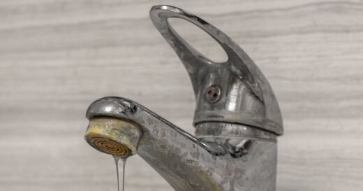 Bathroom taps will be ‘sparkling’ and free of limescale with 1 natural item | UK | News