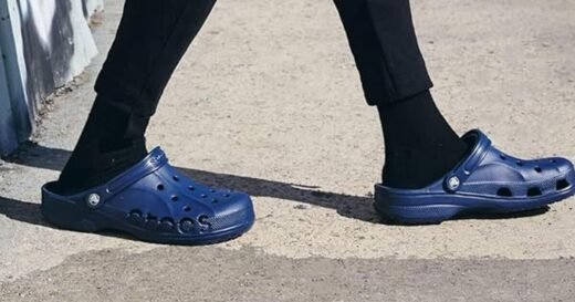 Crocs drop to under £10 but deal ends tonight