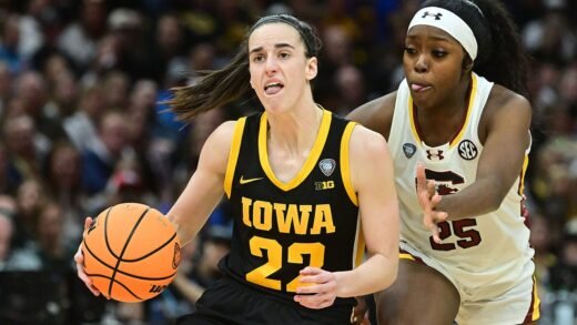 Caitlin Clark’s new Fever teammate was once waved off by her in college