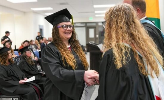 Utah Prison Grads Earn College Certificates