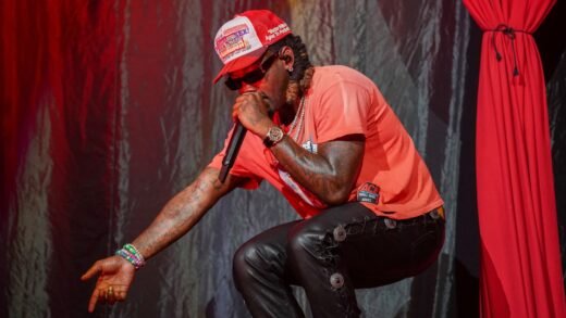 Watch Offset Return to the Stage for the First Time After Being Shot