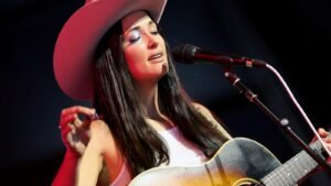 Watch Kacey Musgraves Perform New Songs at Coachella